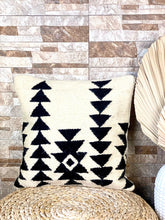 Load image into Gallery viewer, Handwoven Cream Tulip Throw Pillow