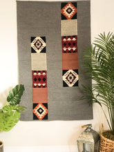 Load image into Gallery viewer, Grey Artwork Rug - Cushy Home Decor