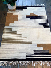 Load image into Gallery viewer, Neutral Geometric Modern Rug - Cushy Home Decor