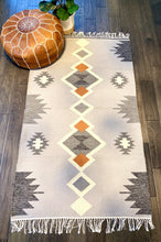 Load image into Gallery viewer, Grey Contemporary Rug - Cushy Home Decor