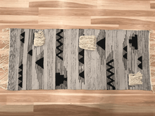 Load image into Gallery viewer, Elena Boho Rug - Cushy Home Decor