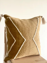 Load image into Gallery viewer, Handwoven Beige Taya Throw Pillow
